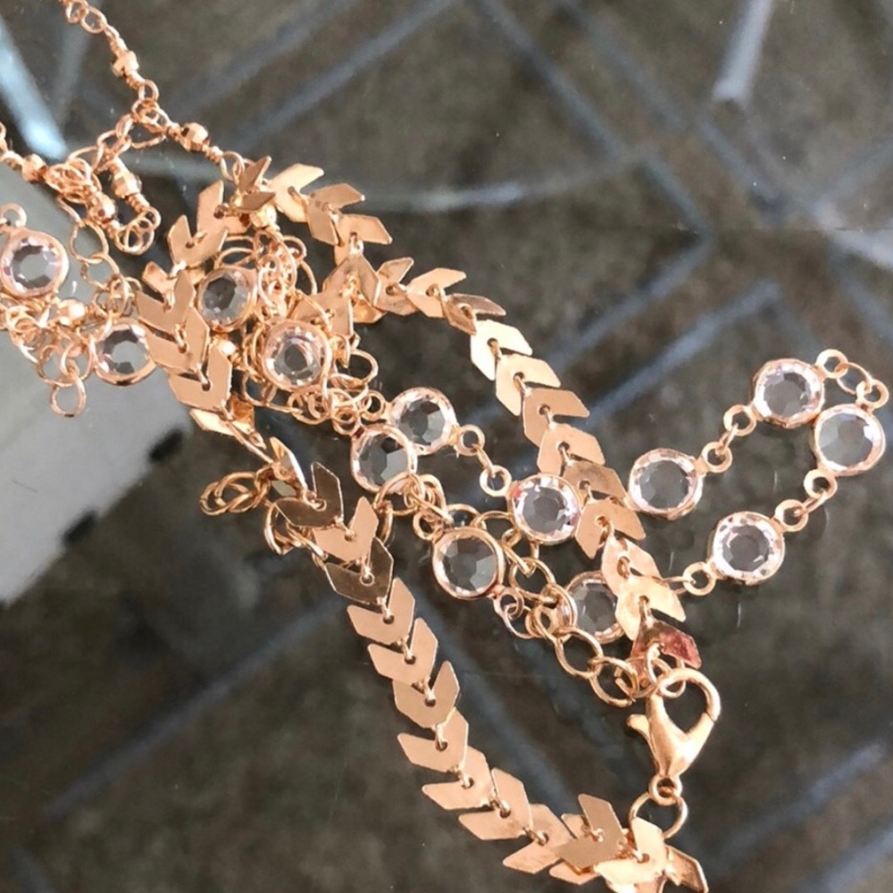 ✨Sexy Gold Plated Crystal Embellished Anklets✨ - Picture 5 of 6